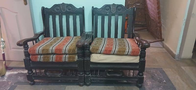 Classic Wooden Sofa Set – 3+1+1 – Great Condition 0