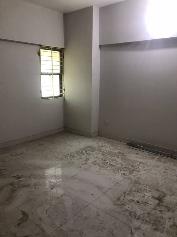 2 BED DRAWING & DINING FLAT FOR SALE TULIP TOWER 3