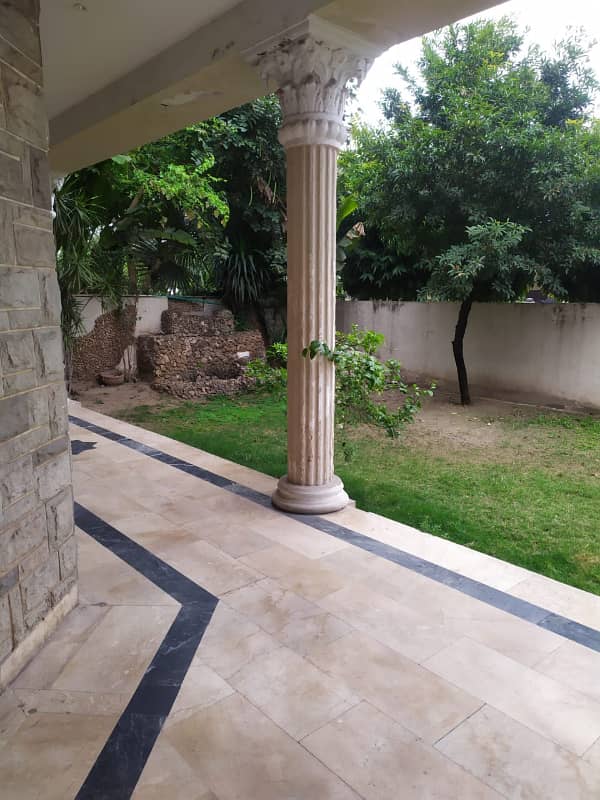 32 Marla House In A Gated Compound In Main Cantt 11