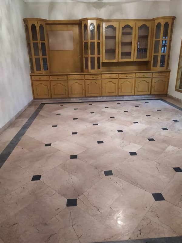 32 Marla House In A Gated Compound In Main Cantt 20