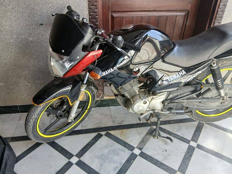 YBR 125 Modified 1