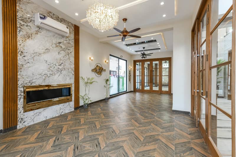 1 Kanal Brand New House For Sale In DHA Phase 7 Lahore 9