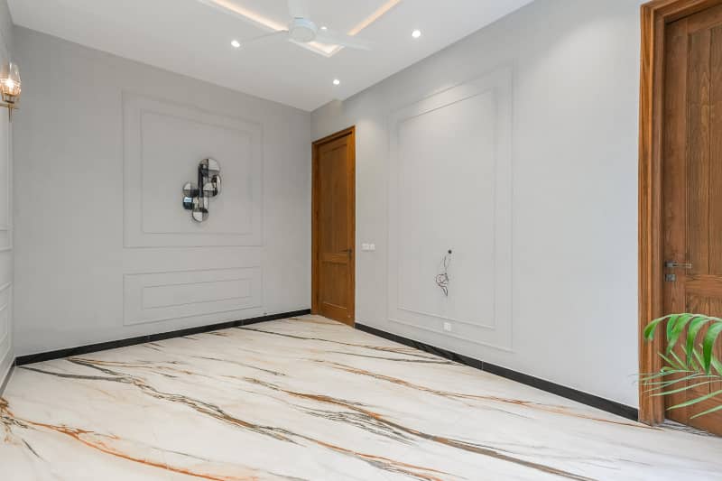 1 Kanal Brand New House For Sale In DHA Phase 7 Lahore 24