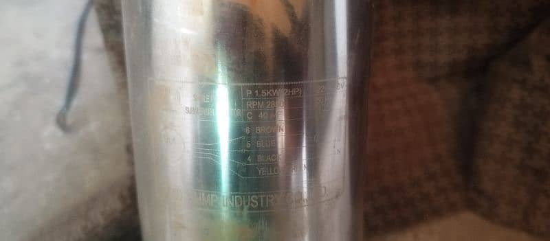 submersible pump moter 2 HP only used one year 1