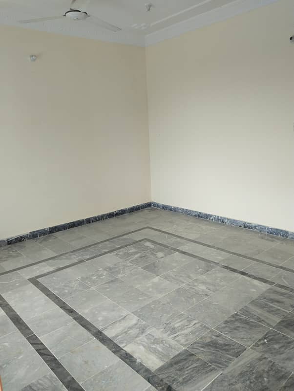 Uper porSn available for rent satellite town 2