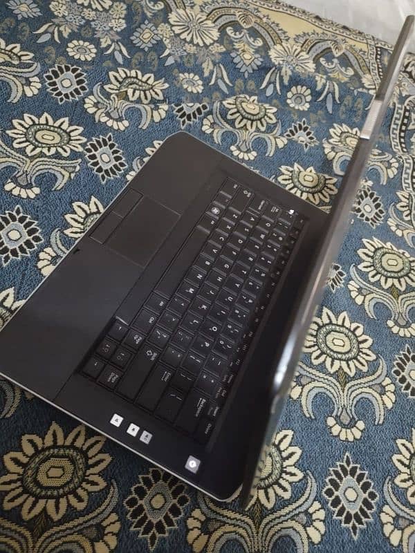 Dell laptop core i5 3rd generation 9