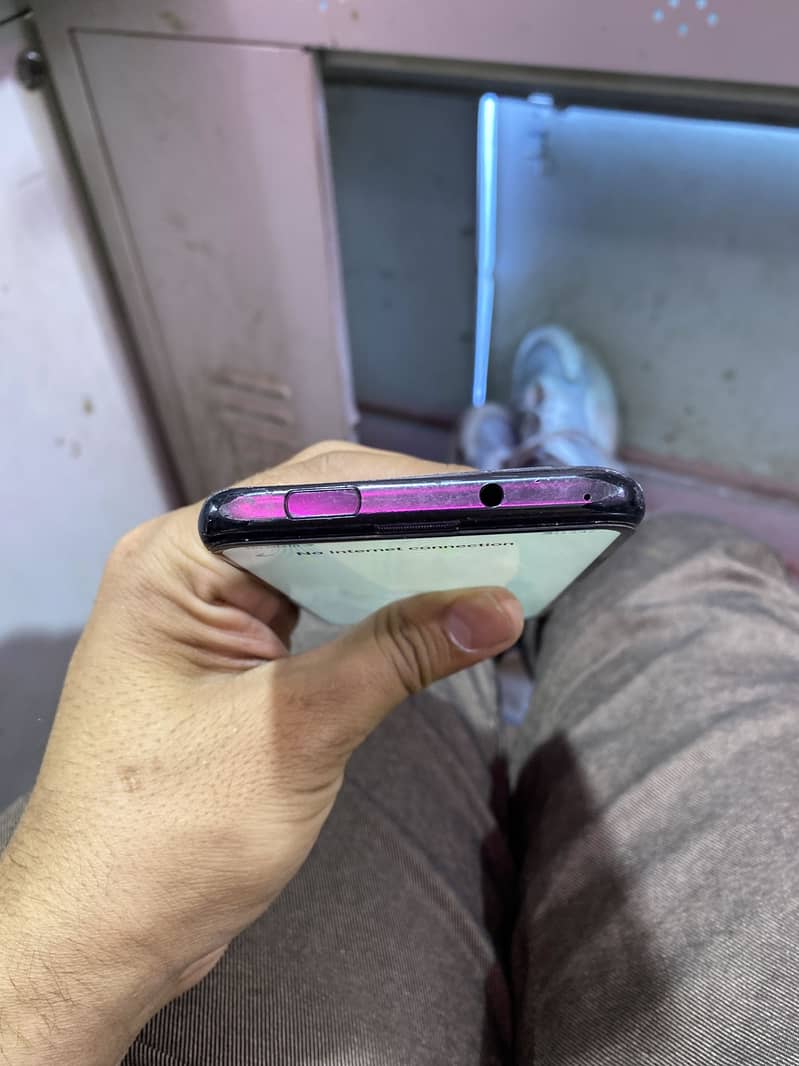 Y9a 8 128gb 1
