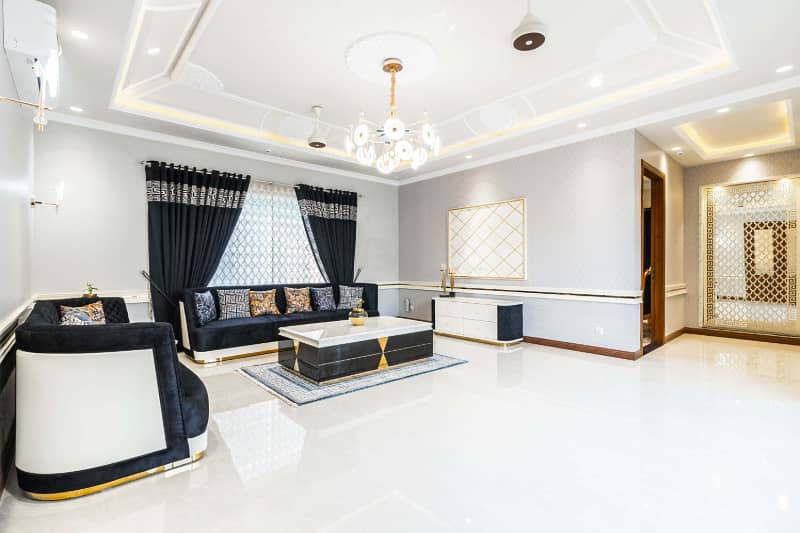 01 KANAL AESTHETICALLY DESIGNED HOUSE WITH SPANISH ARCHITECTURE AT DHA PHASE 8 17