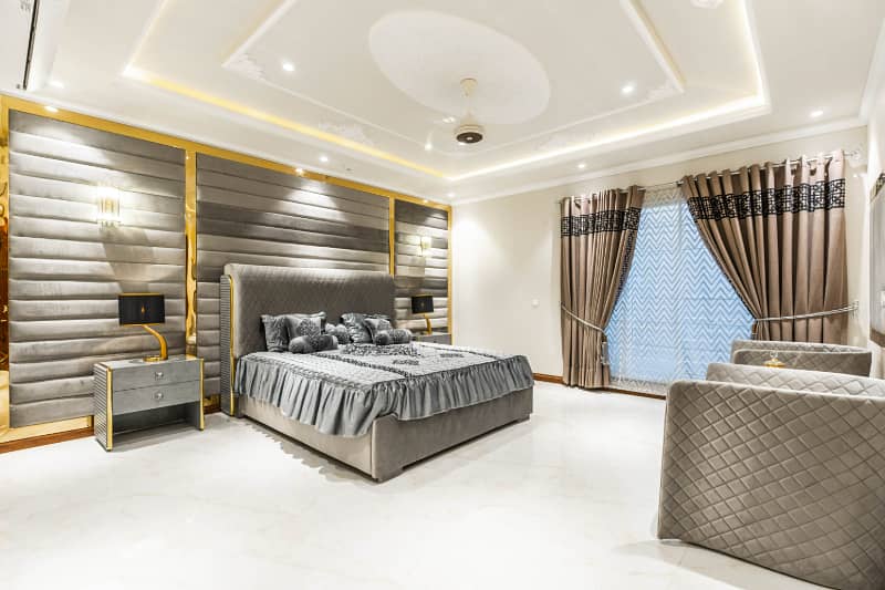 01 KANAL AESTHETICALLY DESIGNED HOUSE WITH SPANISH ARCHITECTURE AT DHA PHASE 8 24