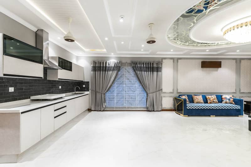 01 KANAL AESTHETICALLY DESIGNED HOUSE WITH SPANISH ARCHITECTURE AT DHA PHASE 8 28