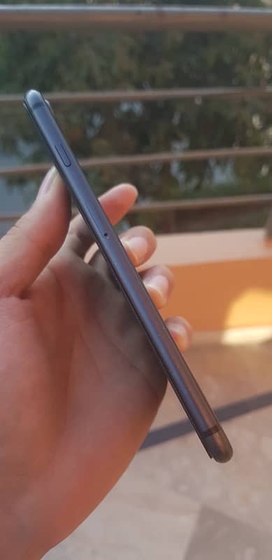 IPhone 8Plus pta approved 4