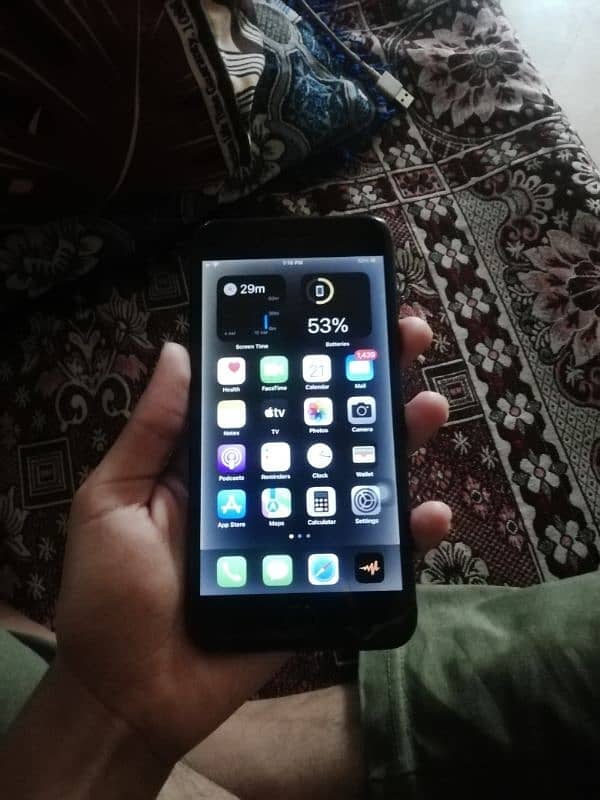 iPhone 7 plus 1