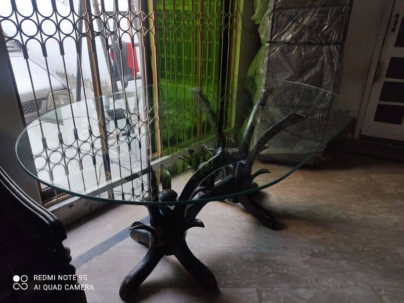 Dining Table 0