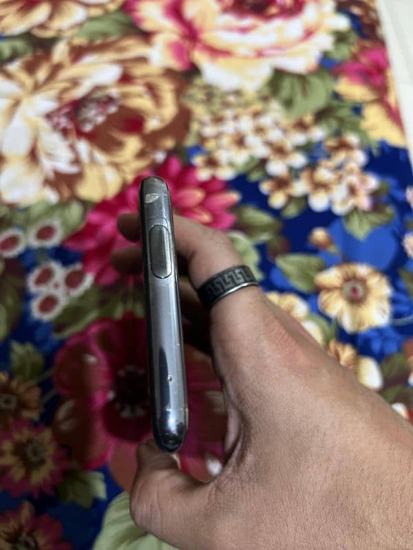 OnePlus 7 pro very good condition 4