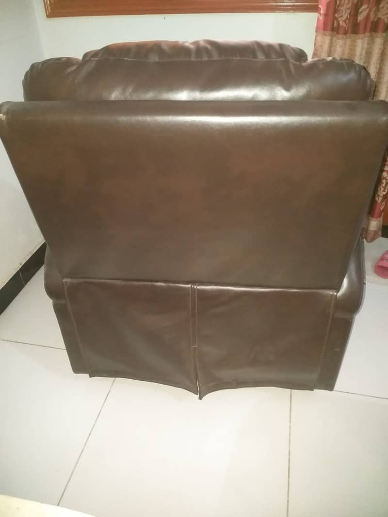 LRE 21 3in1 Rocker, Rotating Manual Recliner 4