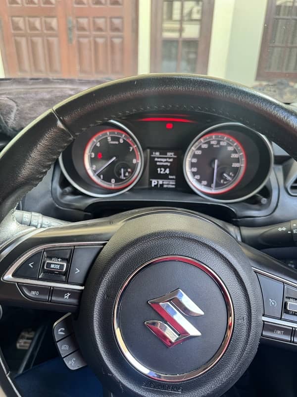 Suzuki Swift 2022 4