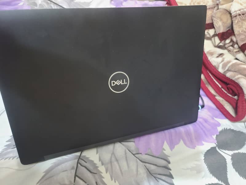 Dell Latitude 7490 8th Gen 0