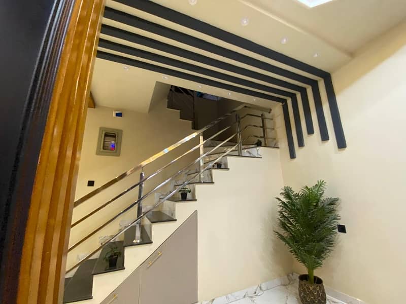5 Marla Luxury House Available At Prime location In Royal Palm City Gujranwala 12