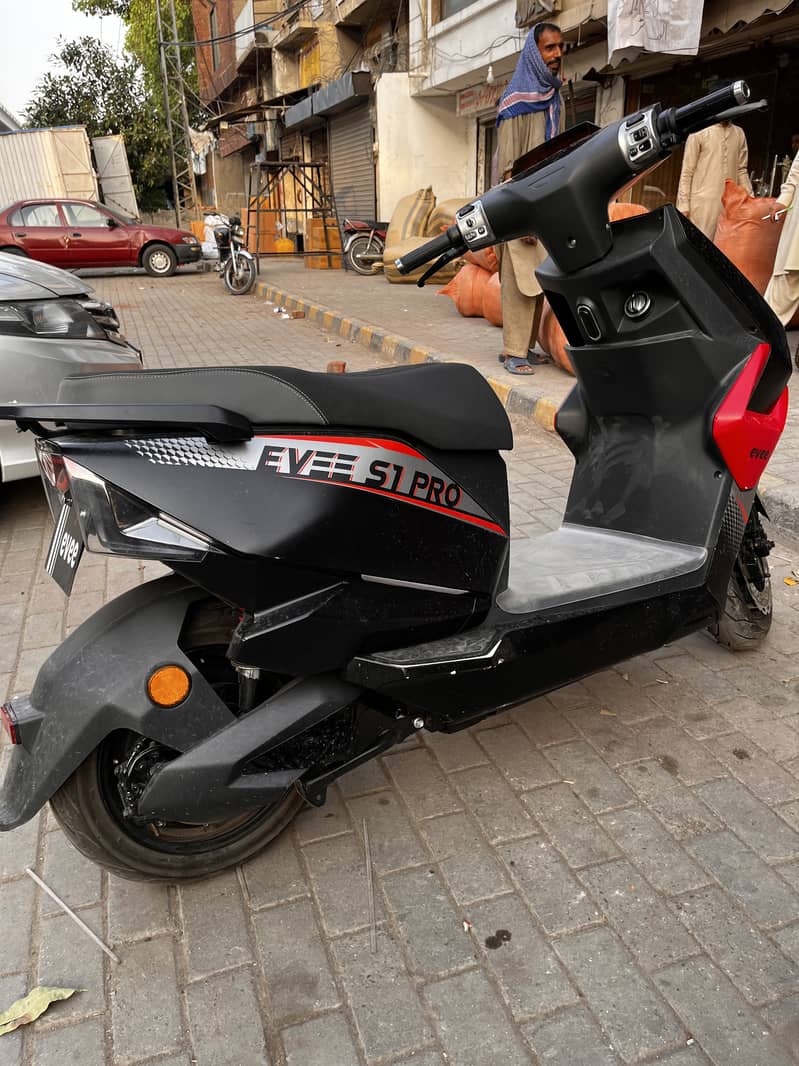 EVEE S1 PRO 2025 4