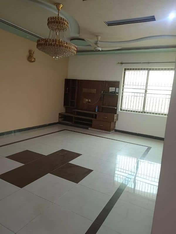 1 Kanal Upper Portion for Rent 2