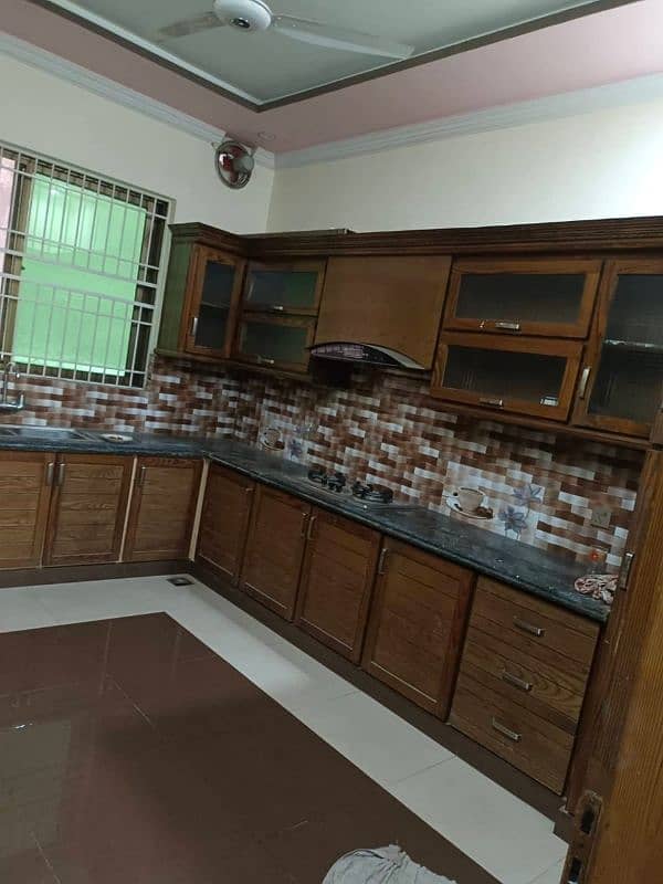 1 Kanal Upper Portion for Rent 5