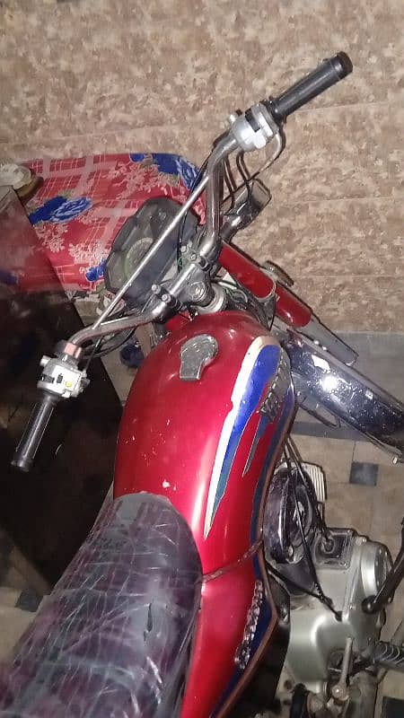 Gujranwala gt rod usmaney hotl 2