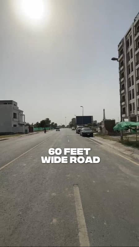 Studio Apartment For Sale Main Boulevard Size:- 320 Sqft Floor:- 3rd Price:- 4000,000/- Only Possession within 5 to 6 Months Sector F Bahria Town Lahore 3