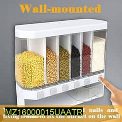 Transparent wall mounted cereals dispenser