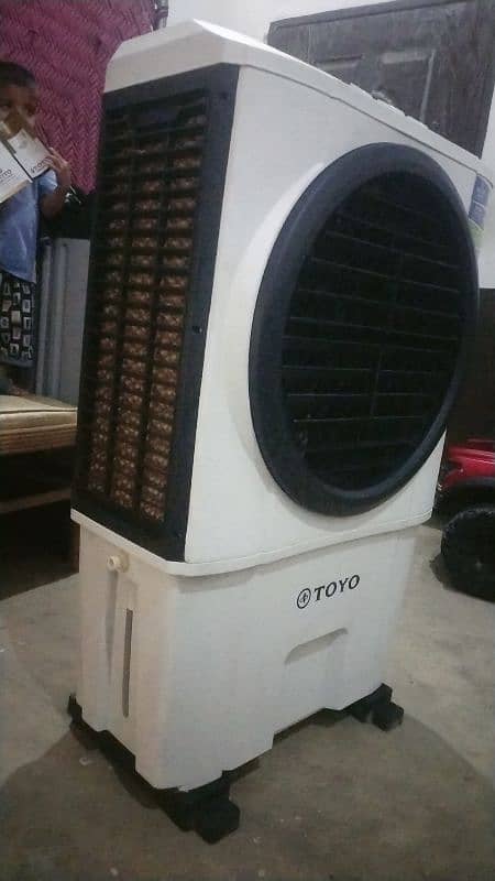 Toyo New Room Cooler 5
