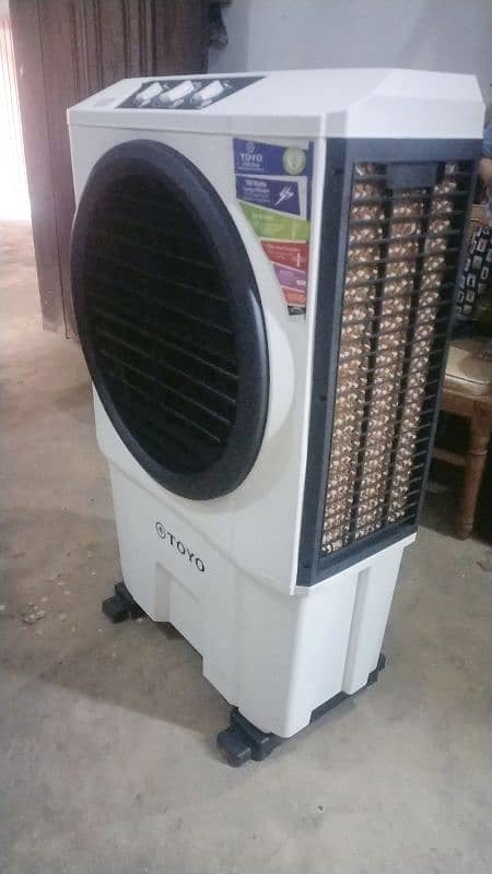 Toyo New Room Cooler 6