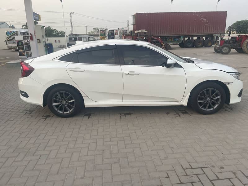 Honda Civic VTi Oriel Prosmatec 2021 4