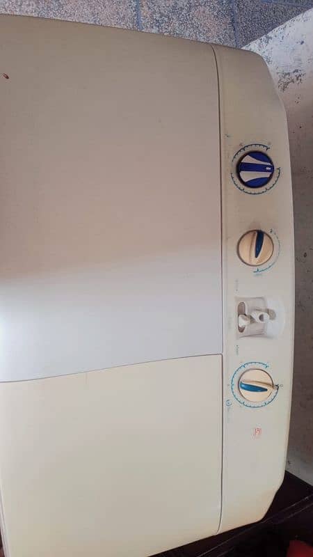 dawlance washing machine with dryer 0