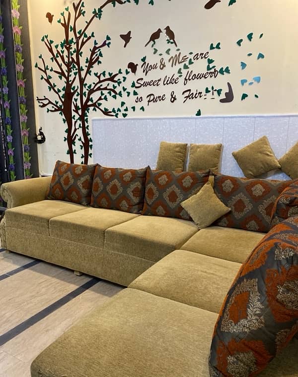 L shape sofa set 6 months used 2