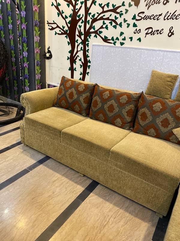 L shape sofa set 6 months used 3