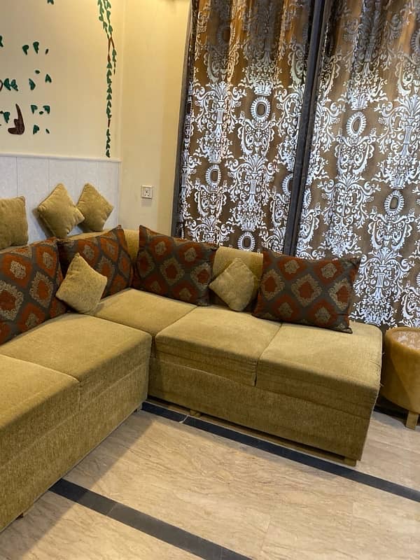 L shape sofa set 6 months used 4