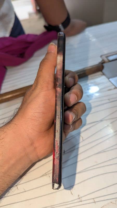 vivo y33s 8GB RAM 128 GB memory all ok mobile 3