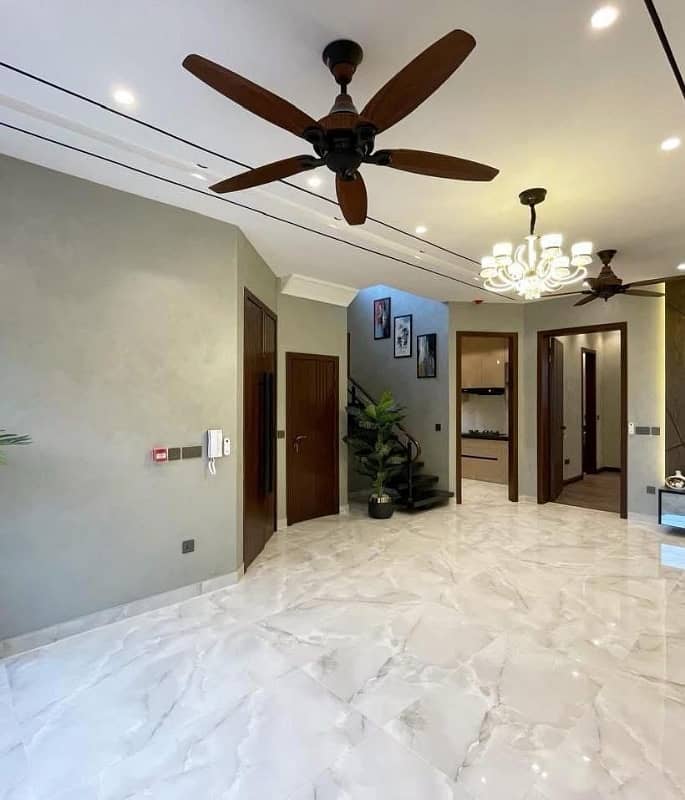 5 Marla modern design house available for sale in 9 town DHA lahore 3