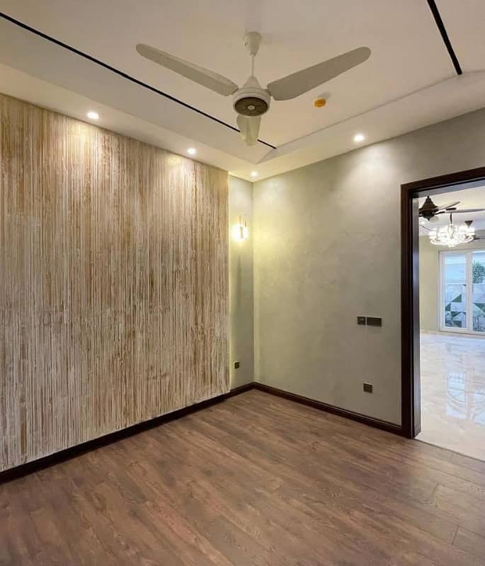 5 Marla modern design house available for sale in 9 town DHA lahore 6