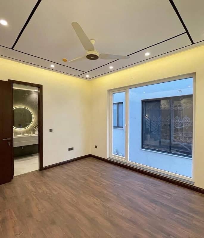 5 Marla modern design house available for sale in 9 town DHA lahore 17