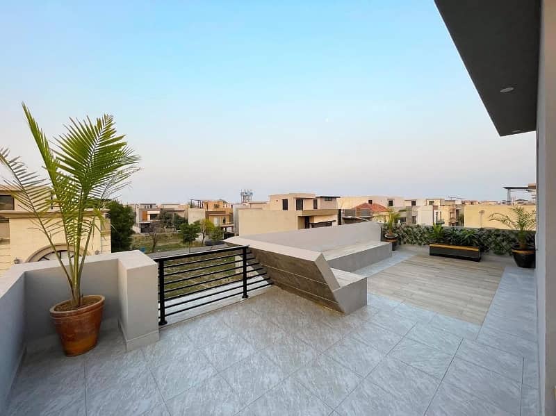 5 Marla modern design house available for sale in 9 town DHA lahore 18