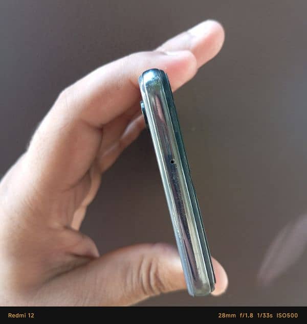 Samsung galaxy A32 6-128  back camera not working 4