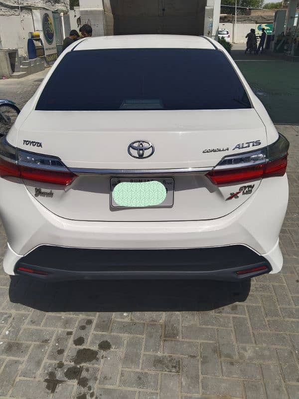 Toyota Corolla altis Grande 0