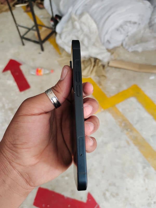 iphone 13 128gb jv bettri health 94 daba cable sath hai jenwan 3