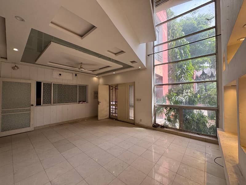 8 Marla Fully Luxurious Safari Villas Available For Sale In Bahria Town Lahore 1