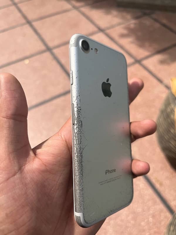 IPhone 7 32gb PTA APPROVE 2