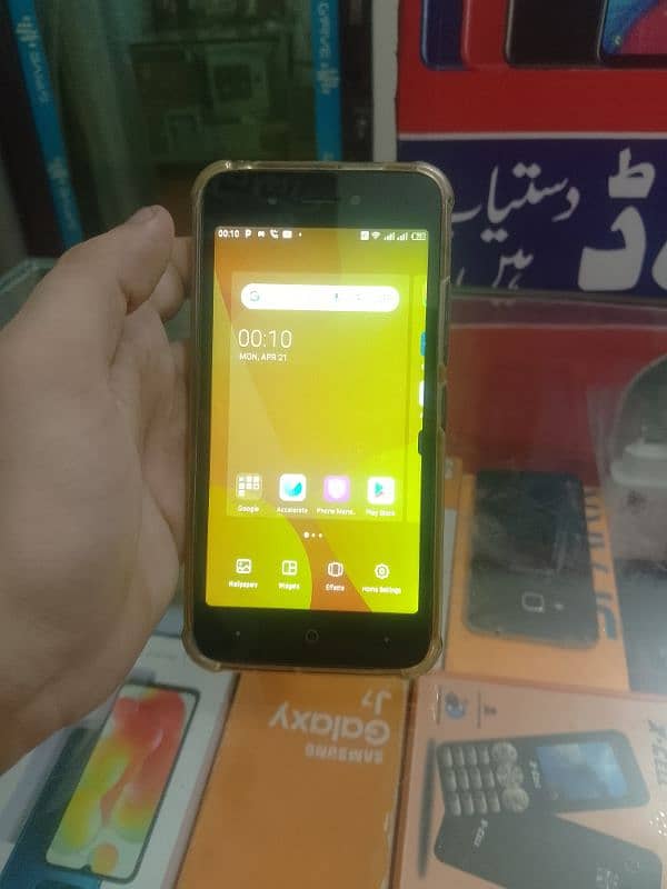 itel A25    2/32 3