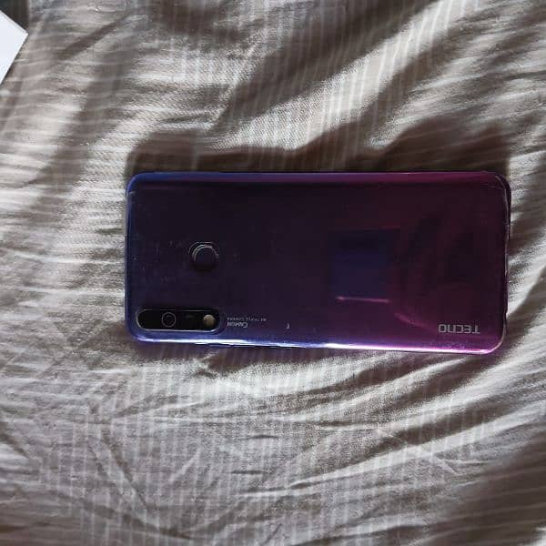 Tecno Camon 12 air 4 64 with box 2