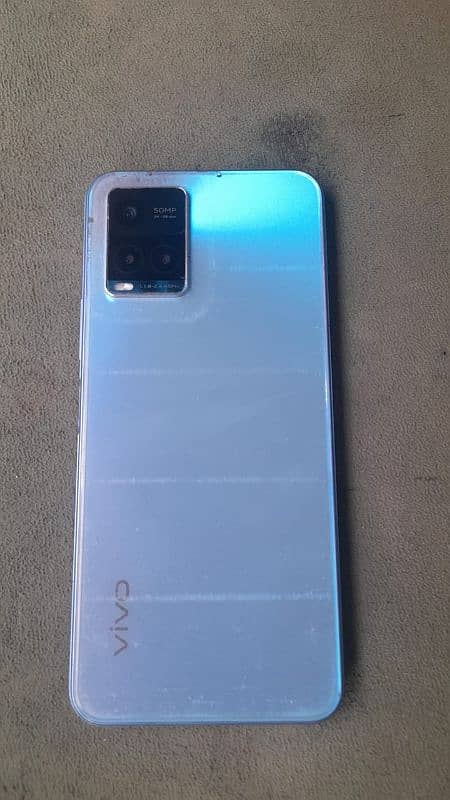 Vivo Y33s 8/128 with 5000 mah battery 18w fast charge 0