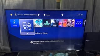 100% seald Ps4 consoles with controller and cds