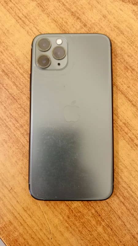 Iphone 11 pro PTA Approved 4